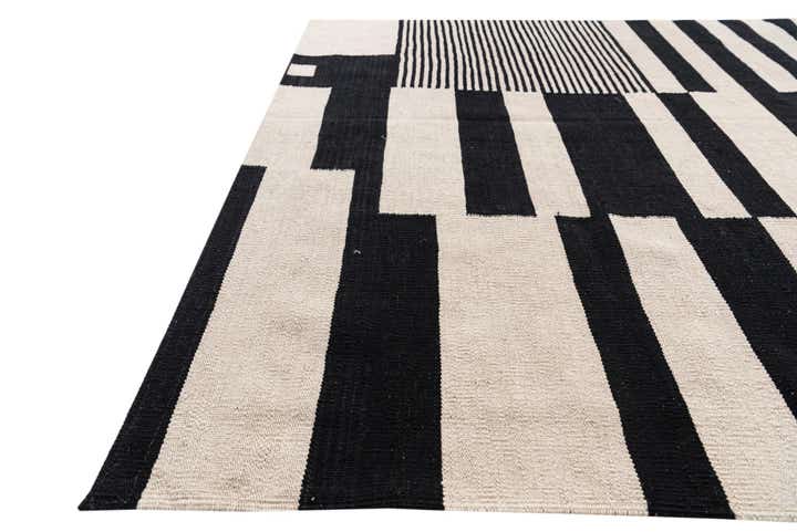4' 8 x 6' 6 Hand Woven Kilim Modern Wool Rug