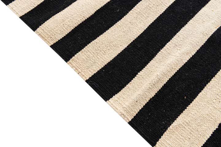 4' 7 x 6' 5 Hand Woven Kilim Modern Wool Rug