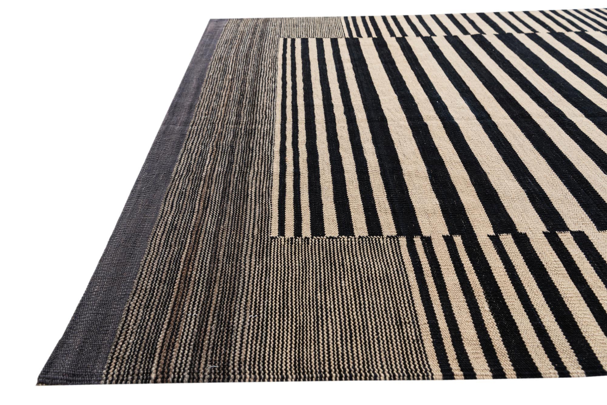 4' 8 x 6' 3 Hand Woven Kilim Modern Wool Rug