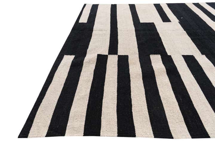 4' 8 x 6' 7 Hand Woven Kilim Modern Wool Rug