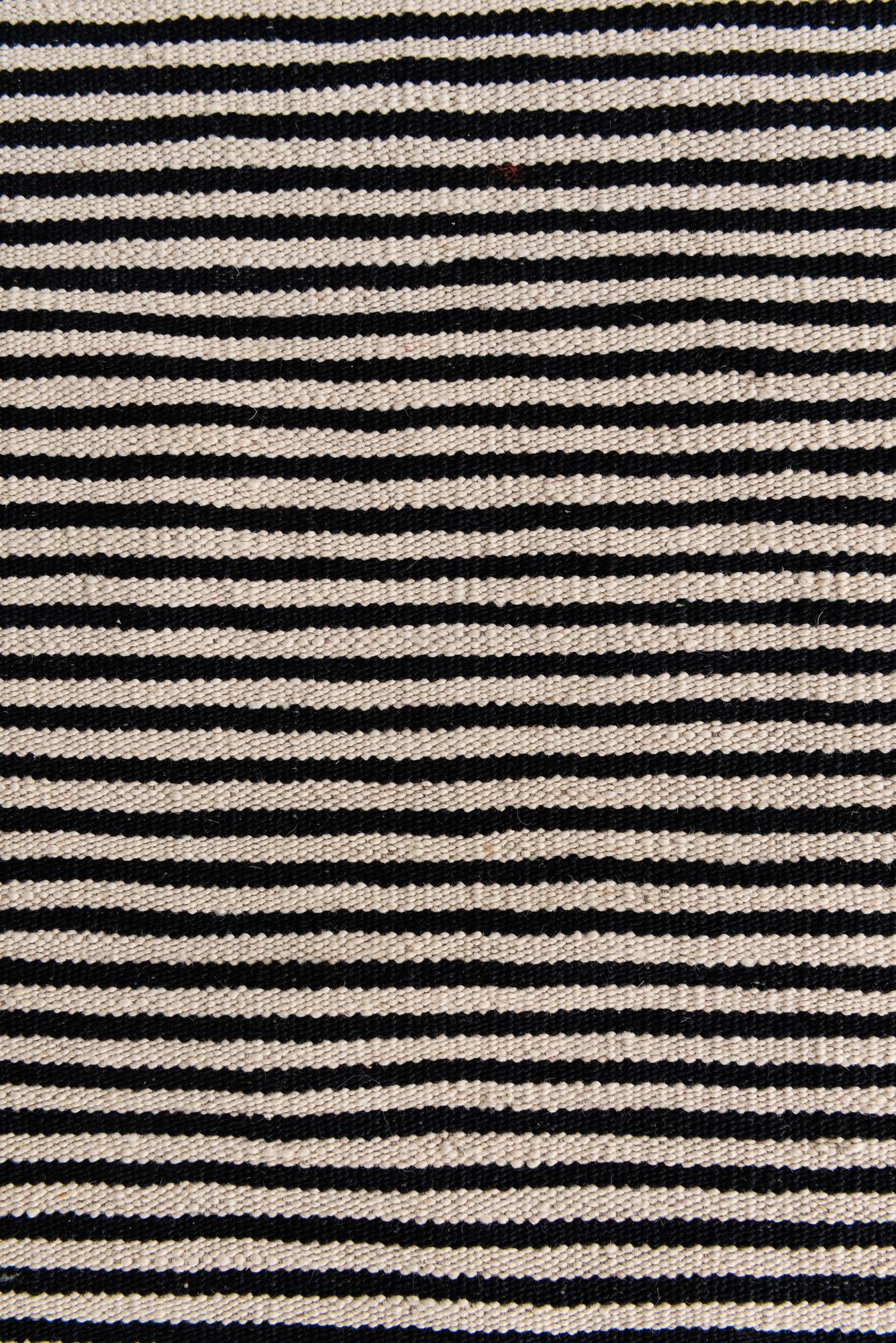 4' 8 x 6' 7 Hand Woven Kilim Modern Wool Rug
