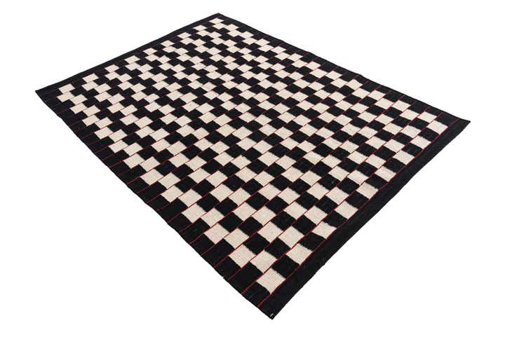 4' 5 x 6' Hand Woven Kilim Modern Wool Rug