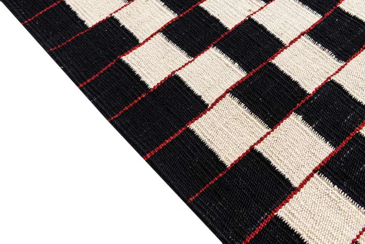 4' 5 x 6' Hand Woven Kilim Modern Wool Rug