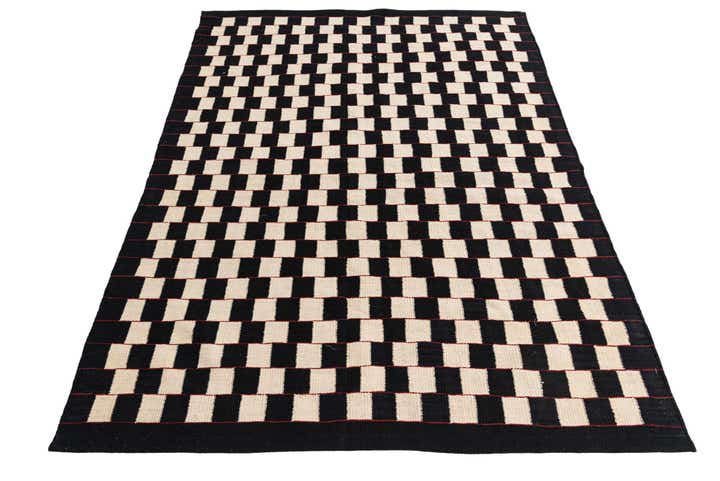 4' 9 x 6' 7 Hand Woven Kilim Modern Wool Rug