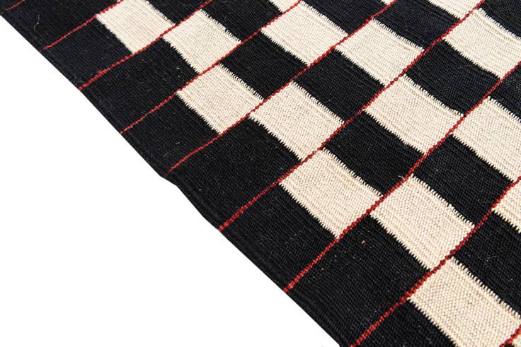 Detail image of 4' 9 x 6' 7 Hand Woven Kilim Modern Wool Rug