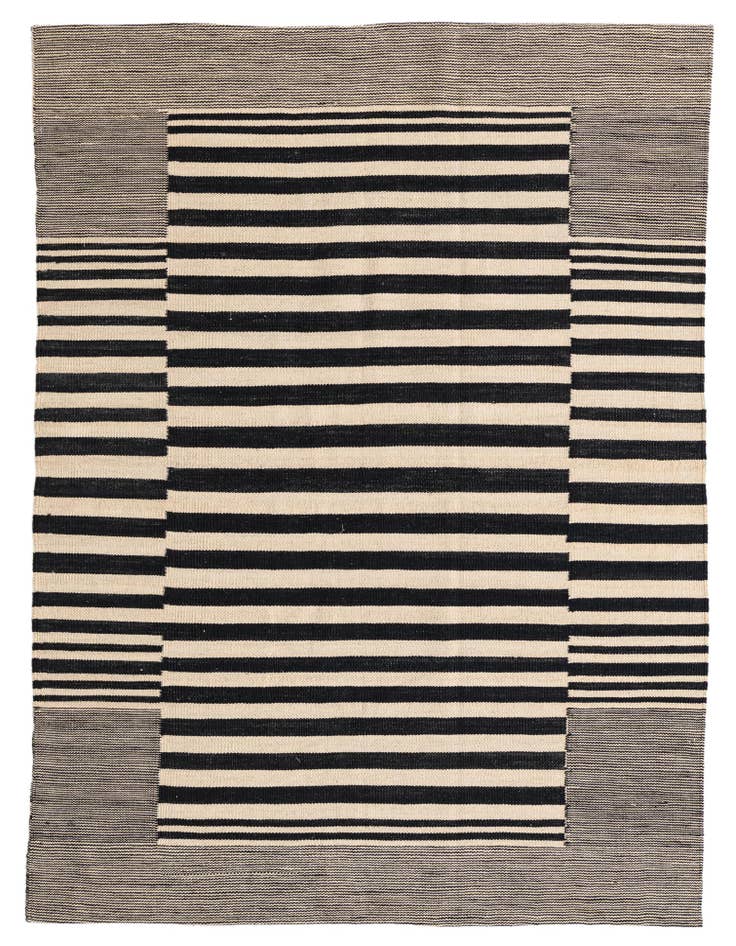Detail image of 4' 2 x 5' 9 Hand Woven Kilim Modern Wool Rug