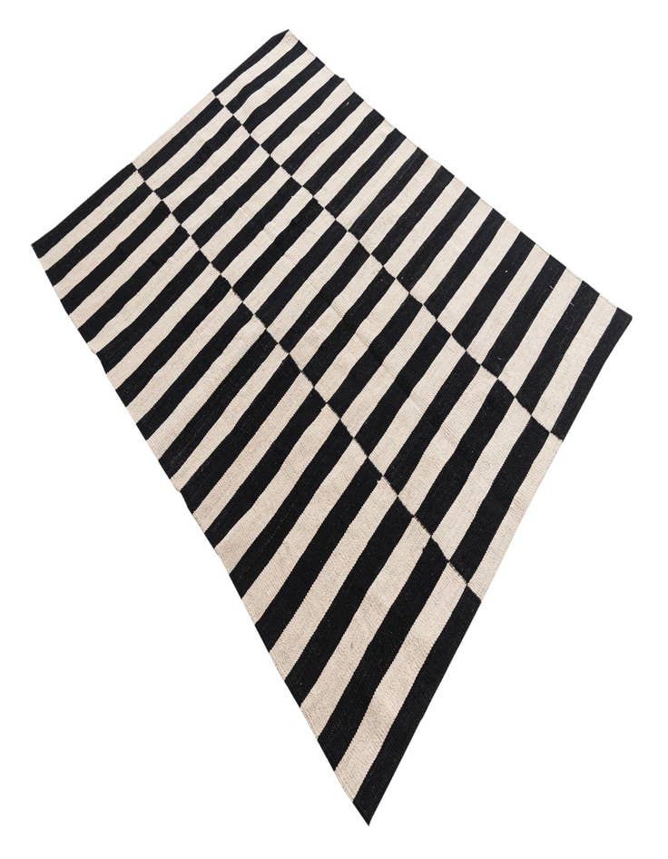 Detail image of 4' x 5' 6  Hand Woven Kilim Modern Wool Rug