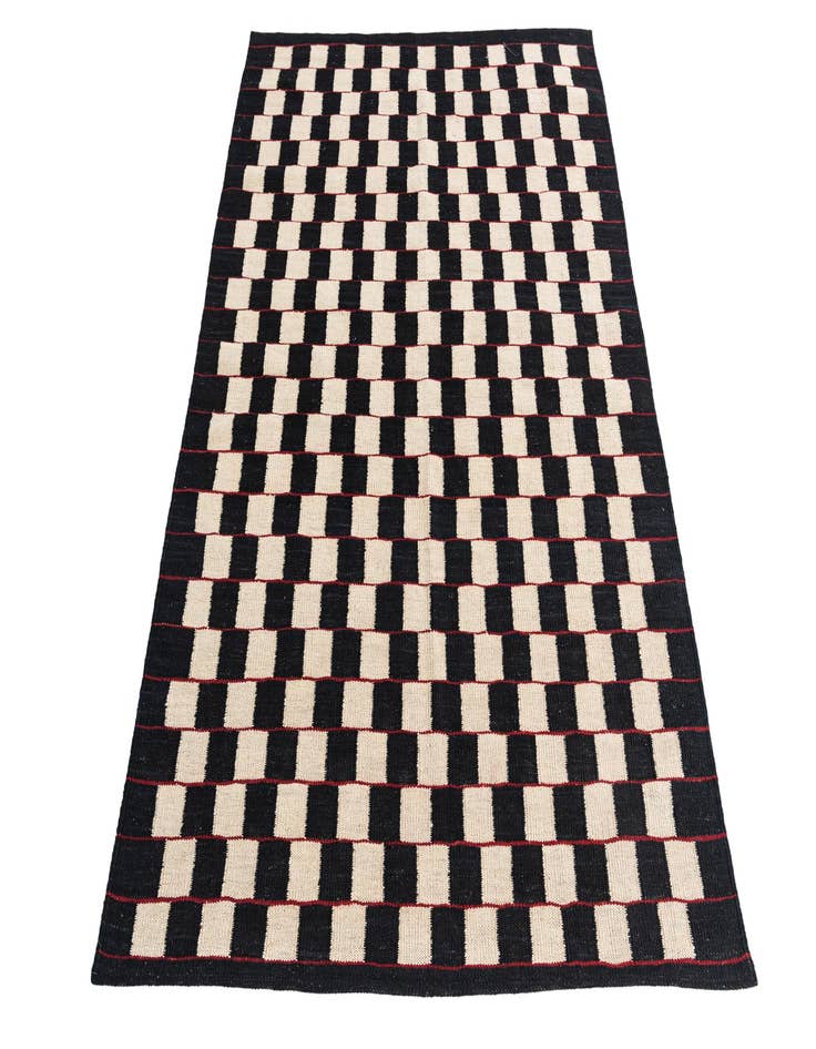 Detail image of 4' 2 x 5' 9  Hand Woven Kilim Modern Wool Rug