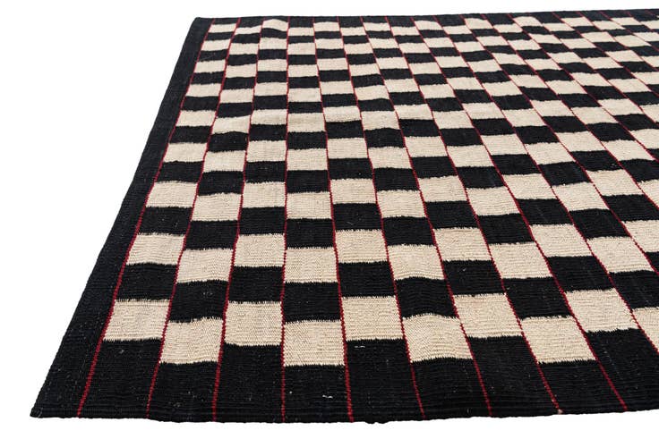 Detail image of 4' 2 x 5' 9 Hand Woven Kilim Modern Wool Rug