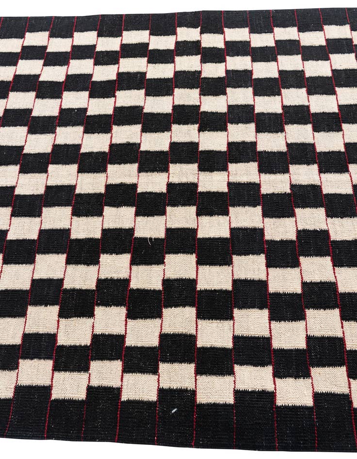 Detail image of 4' 4 x 5' 8  Hand Woven Kilim Modern Wool Rug