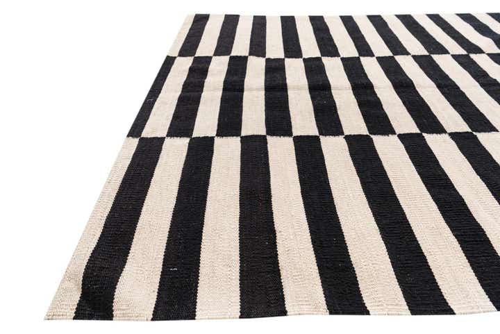 4' 3 x 5' 10 Hand Woven Kilim Modern Wool Rug