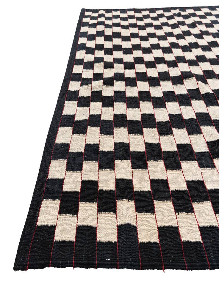 Detail image of 4' 10 x 6' 4  Hand Woven Kilim Modern Wool Rug