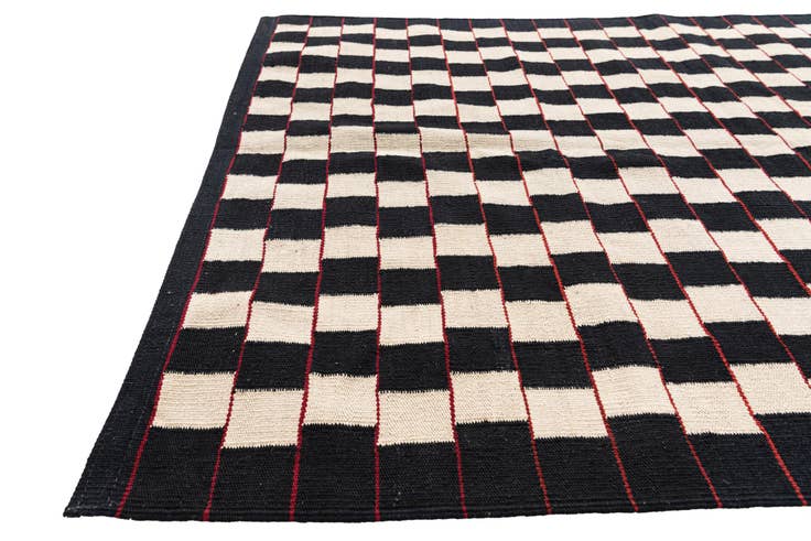 Detail image of 4' 1 x 5' 10 Hand Woven Kilim Modern Wool Rug