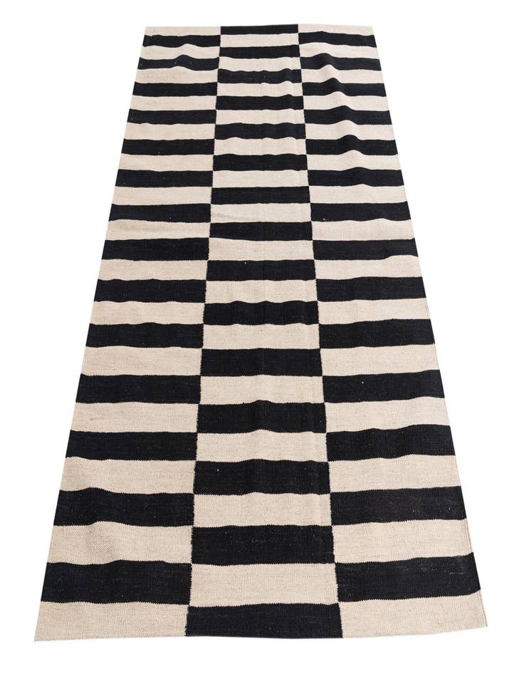 Detail image of 4' 2 x 5' 10  Hand Woven Kilim Modern Wool Rug