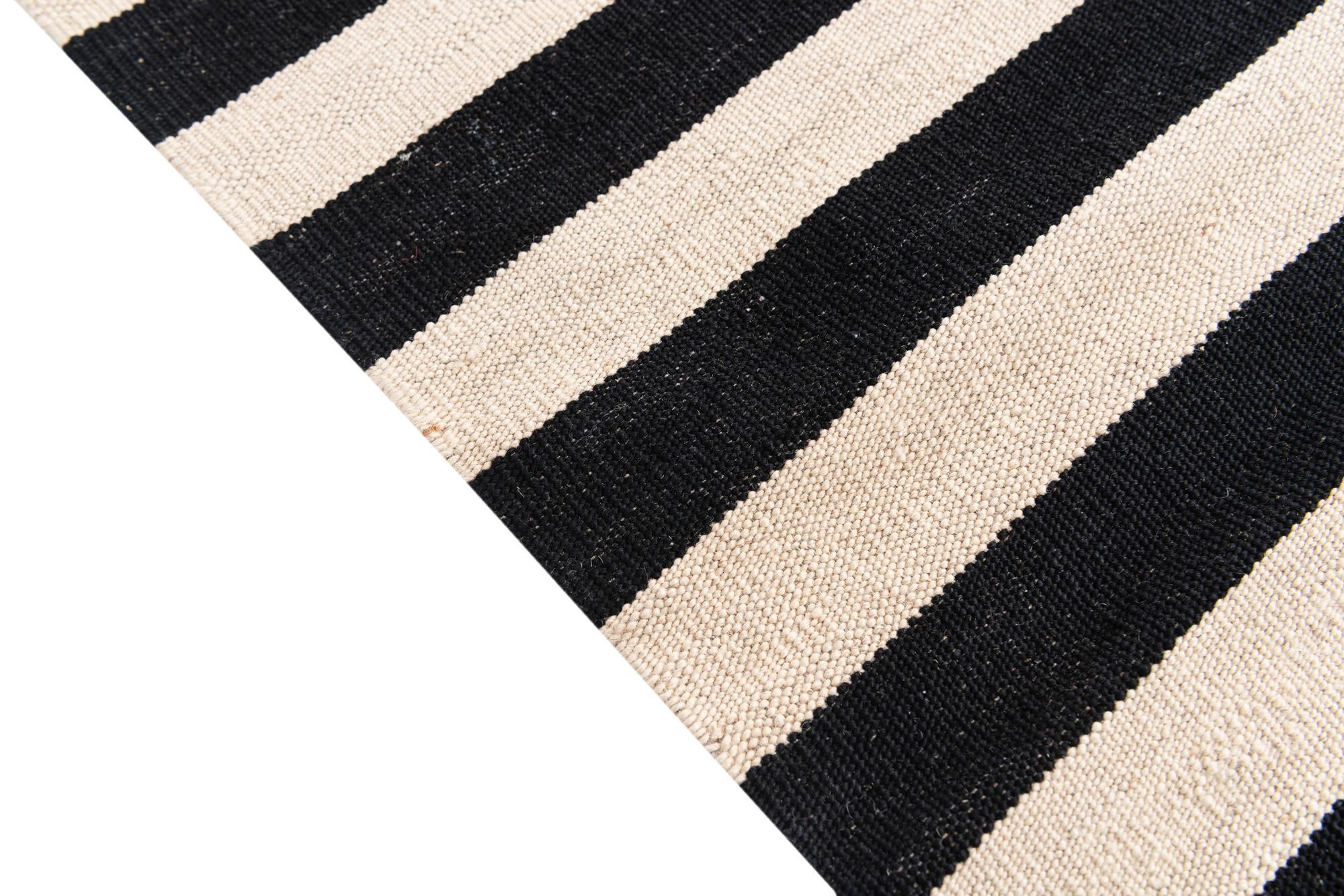 4' x 5' 8 Hand Woven Kilim Modern Wool Rug