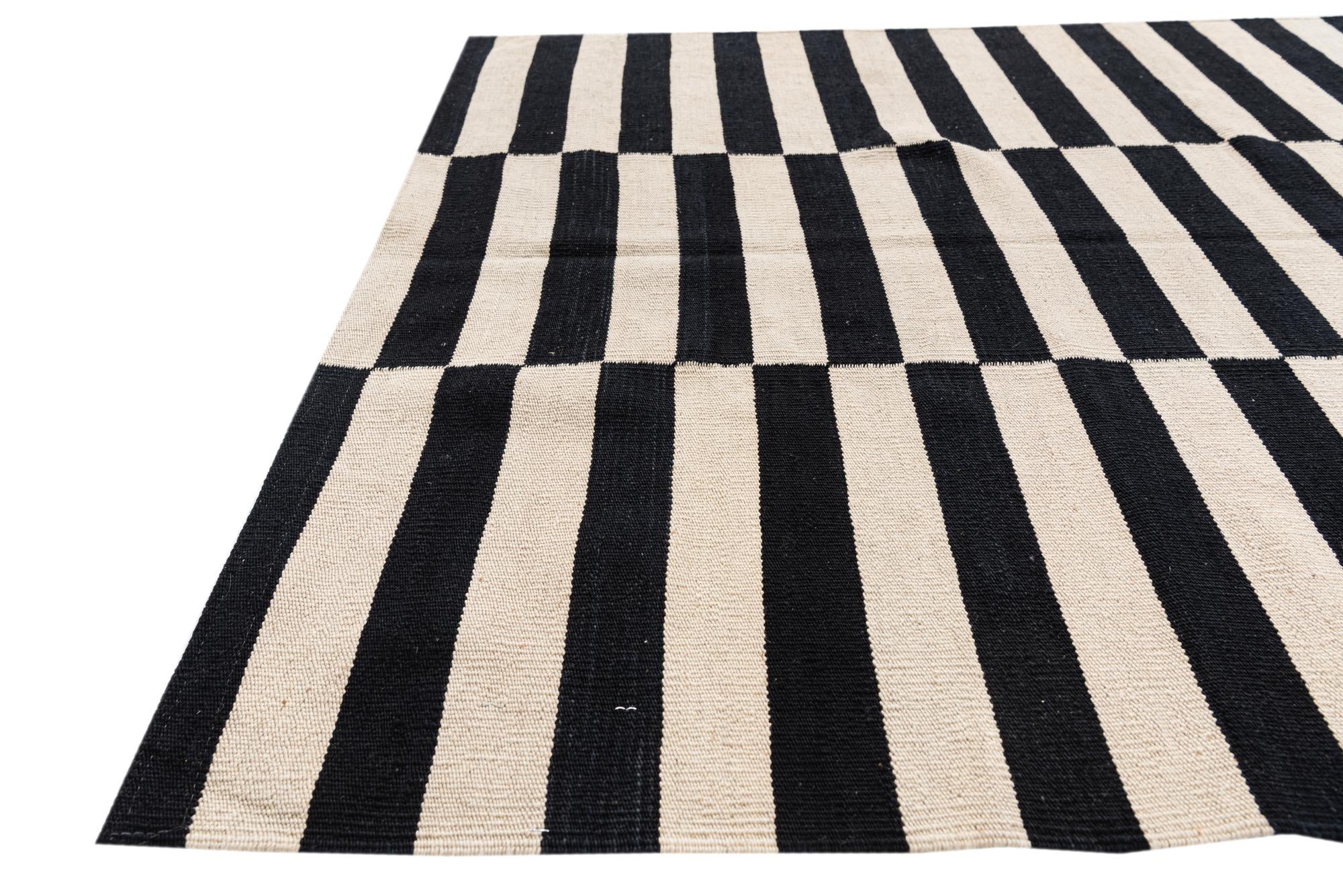 4' 1 x 5' 10 Hand Woven Kilim Modern Wool Rug