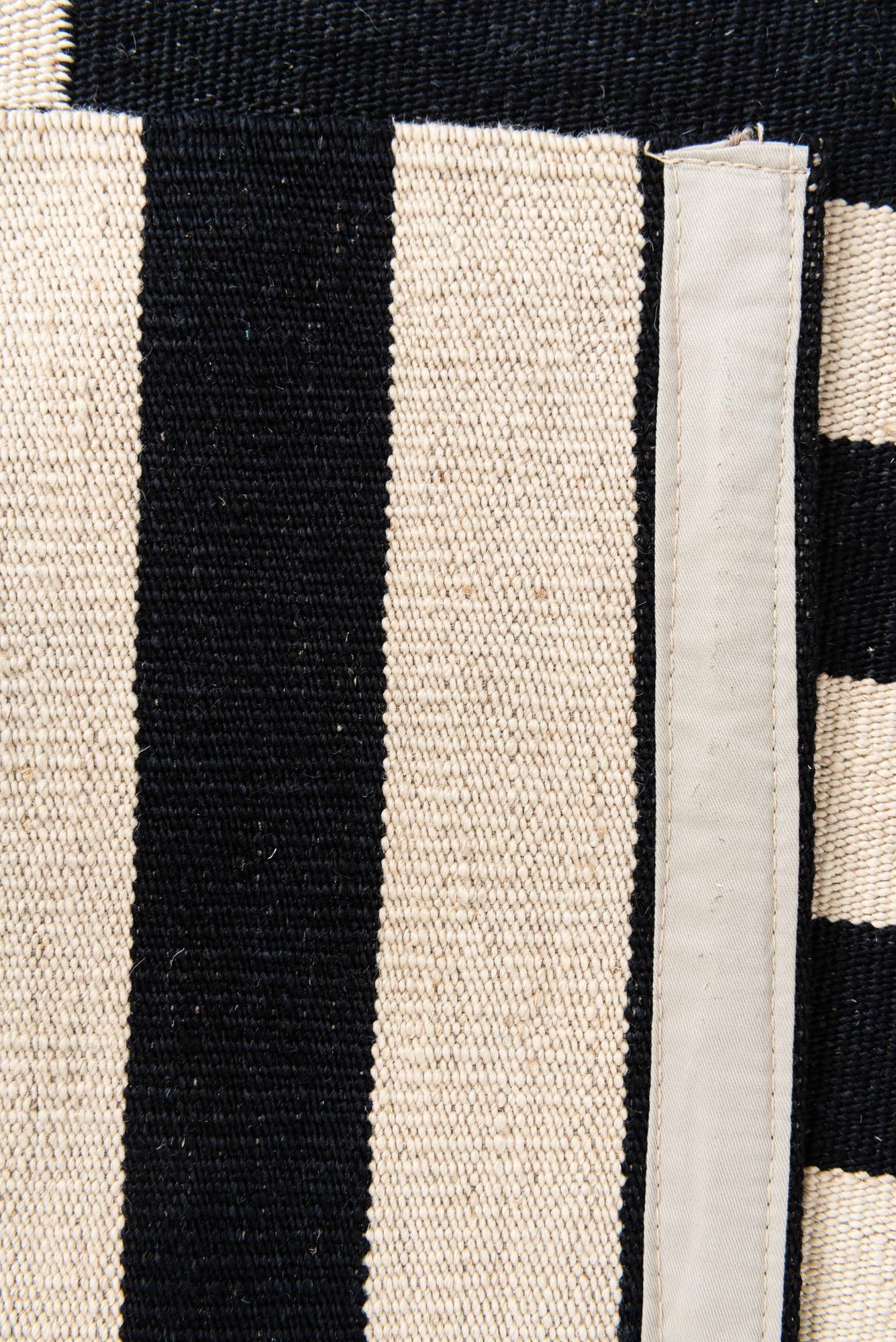 4' 1 x 5' 10 Hand Woven Kilim Modern Wool Rug