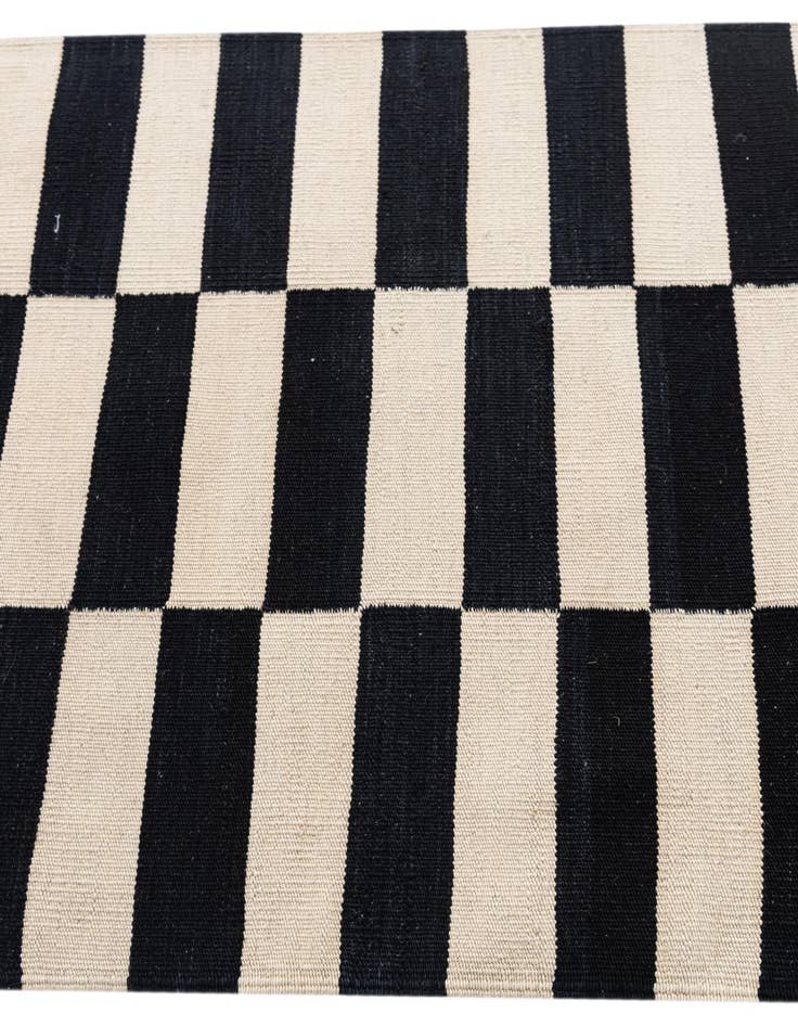 Detail image of 2' 8 x 4'  Hand Woven Kilim Modern Wool Rug