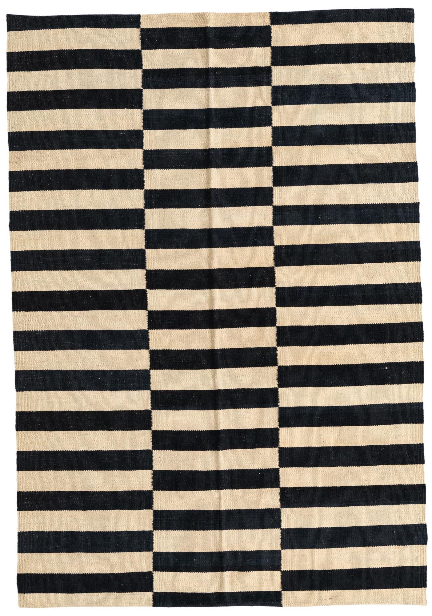 4' 1 x 6' Hand Woven Kilim Modern Wool Rug