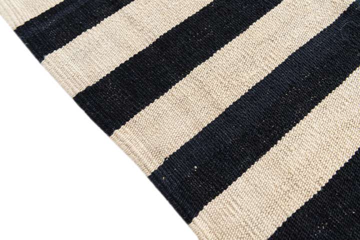 4' 1 x 5' 10 Hand Woven Kilim Modern Wool Rug