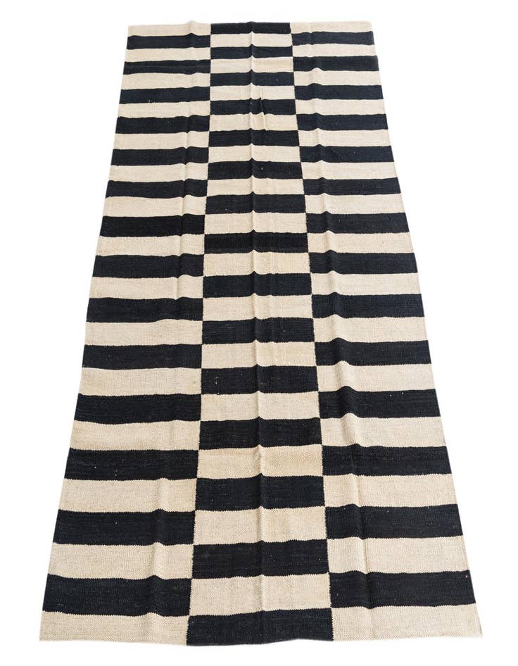 Detail image of 4' 4 x 5' 10  Hand Woven Kilim Modern Wool Rug