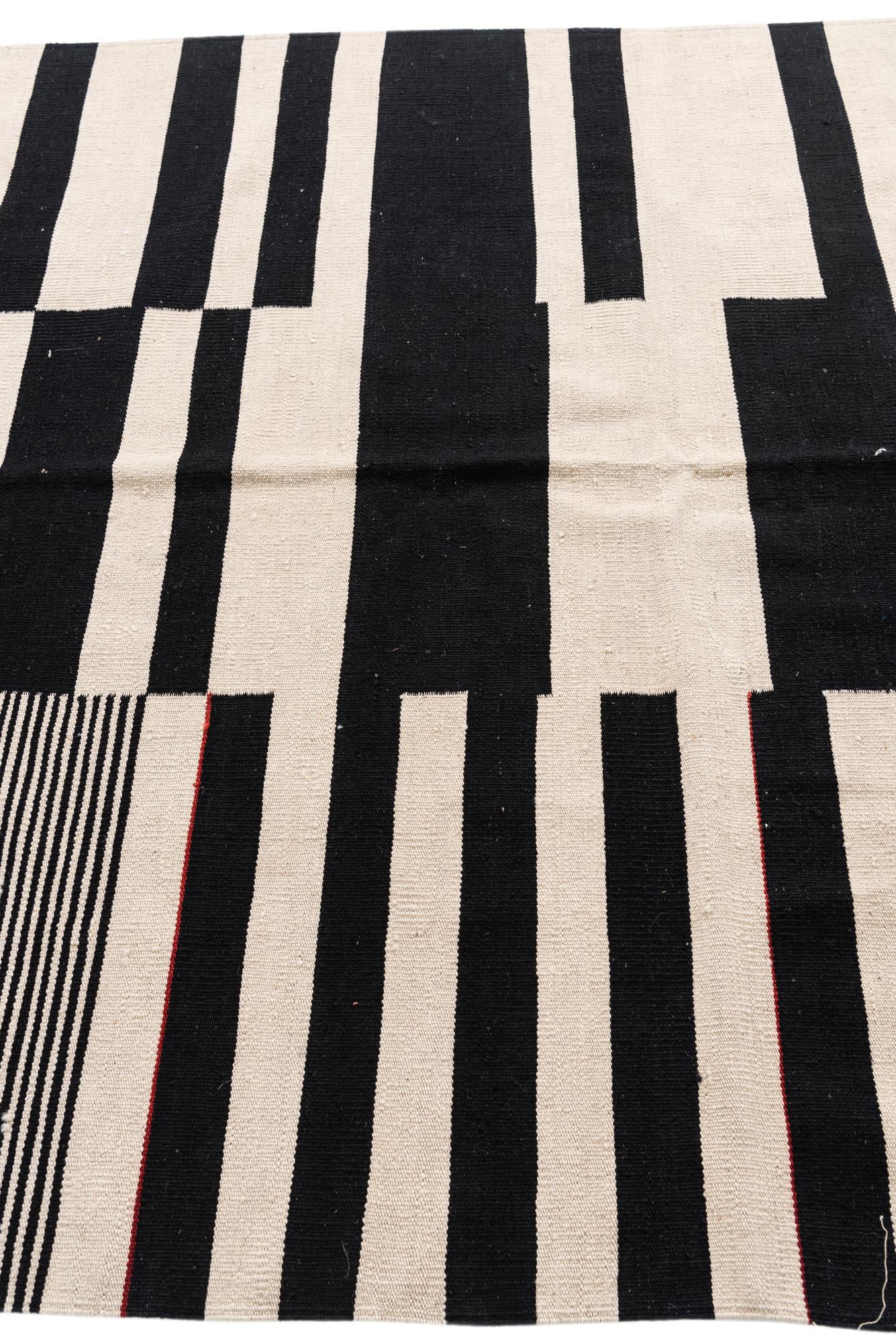 5' 8 x 7' 7 Hand Woven Kilim Modern Wool Rug