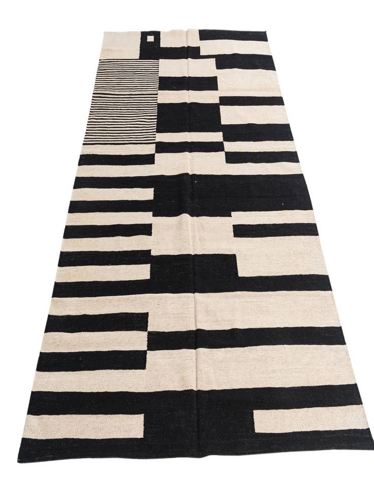 Detail image of 5' 7 x 7' 10  Hand Woven Kilim Modern Wool Rug