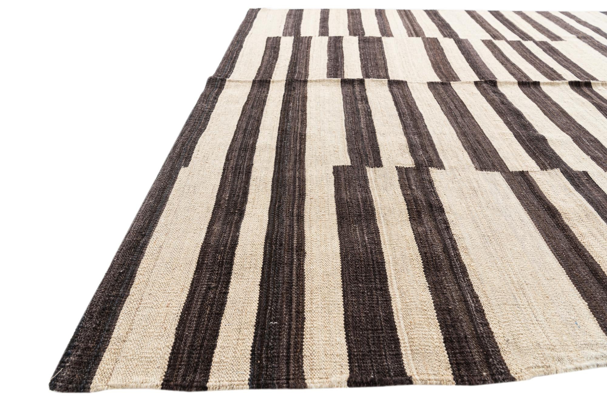 6' 6 x 9' 8 Hand Woven Kilim Modern Wool Rug