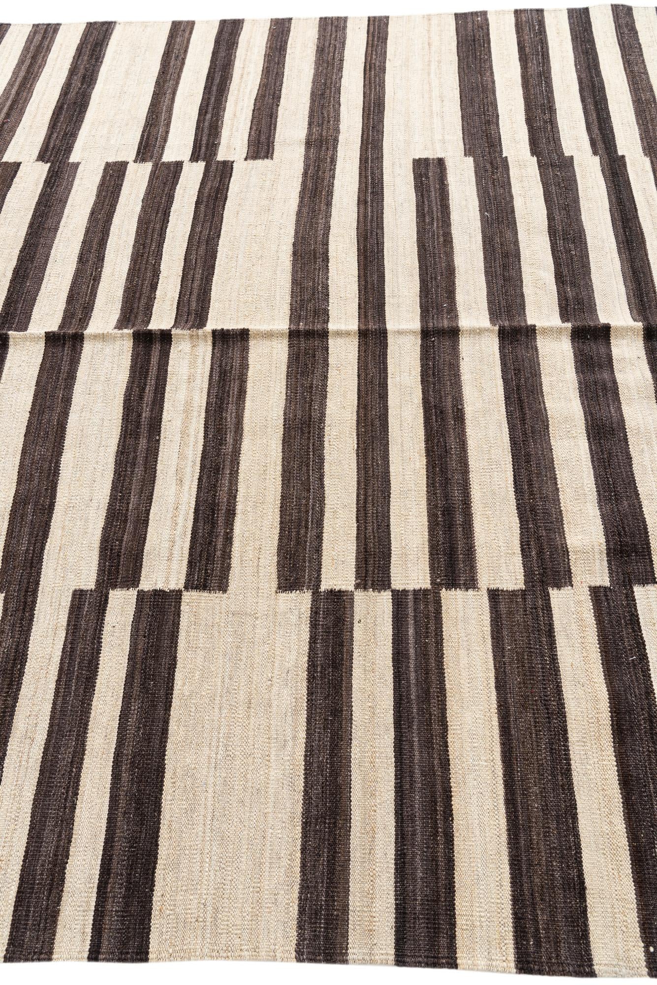 6' 6 x 9' 8 Hand Woven Kilim Modern Wool Rug