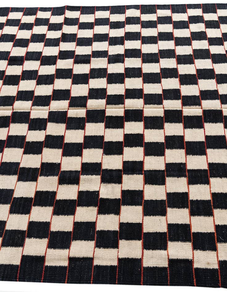 Detail image of 4' 10 x 6' 4  Hand Woven Kilim Modern Wool Rug