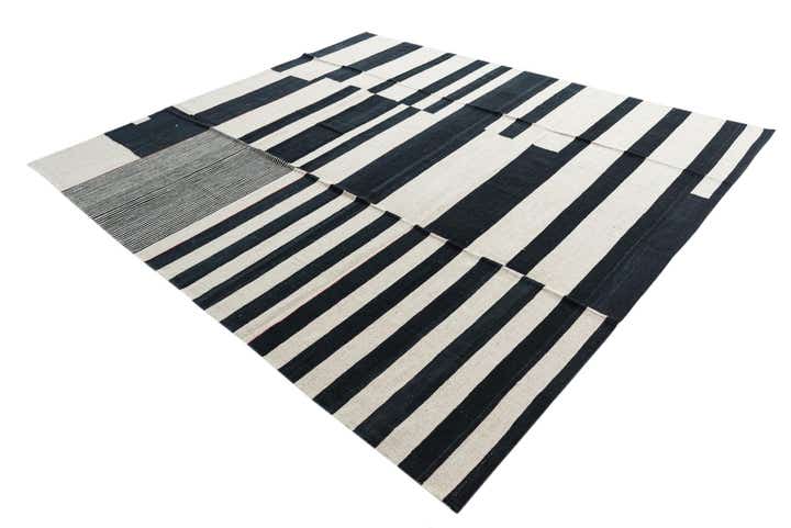 8' 7 x 9' 6 Hand Woven Kilim Modern Wool Rug