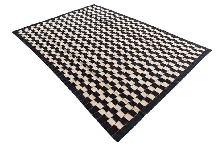 6' 8 x 9' 7 Hand Woven Kilim Modern Wool Rug