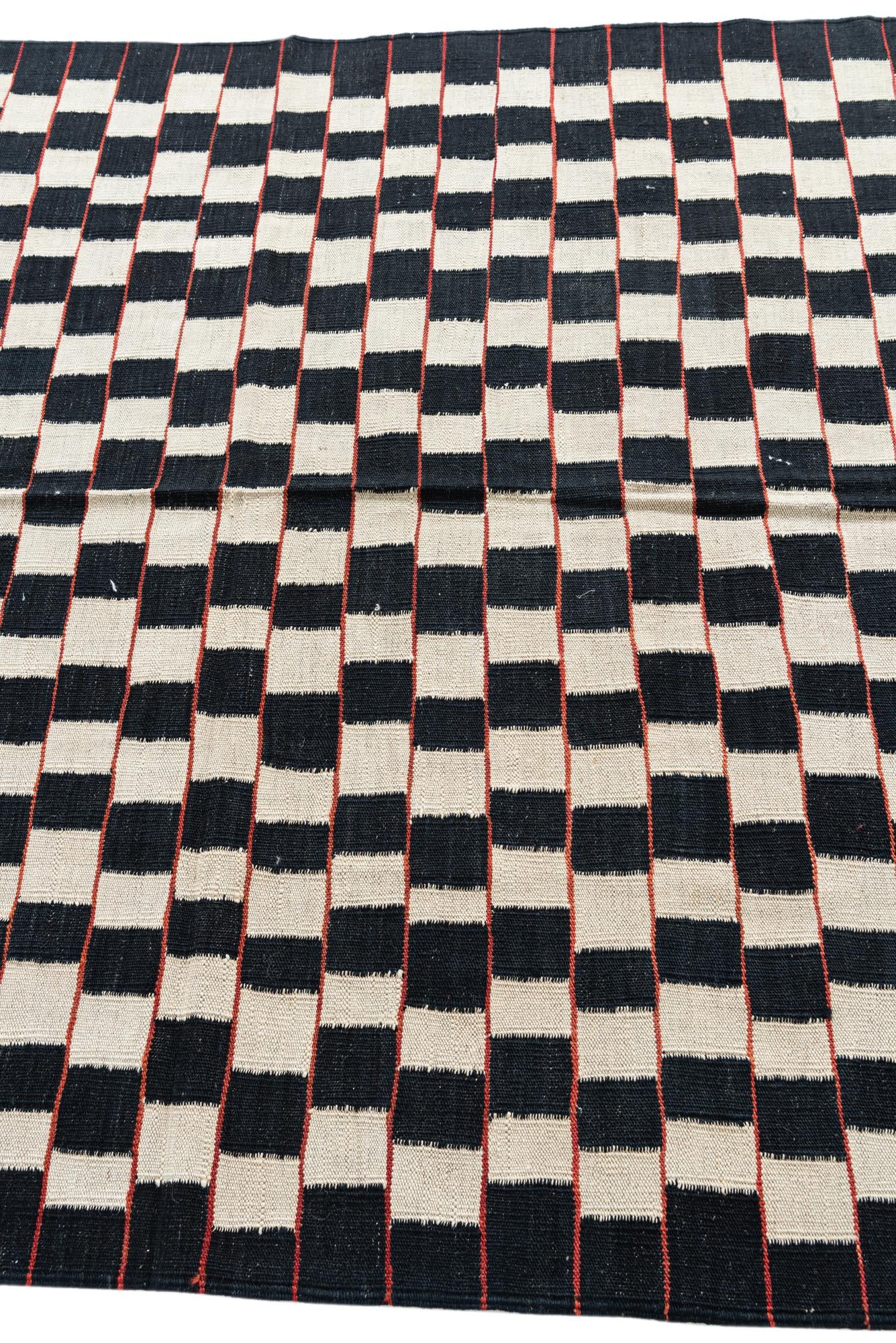 5' 1 x 6' 3 Hand Woven Kilim Modern Wool Rug