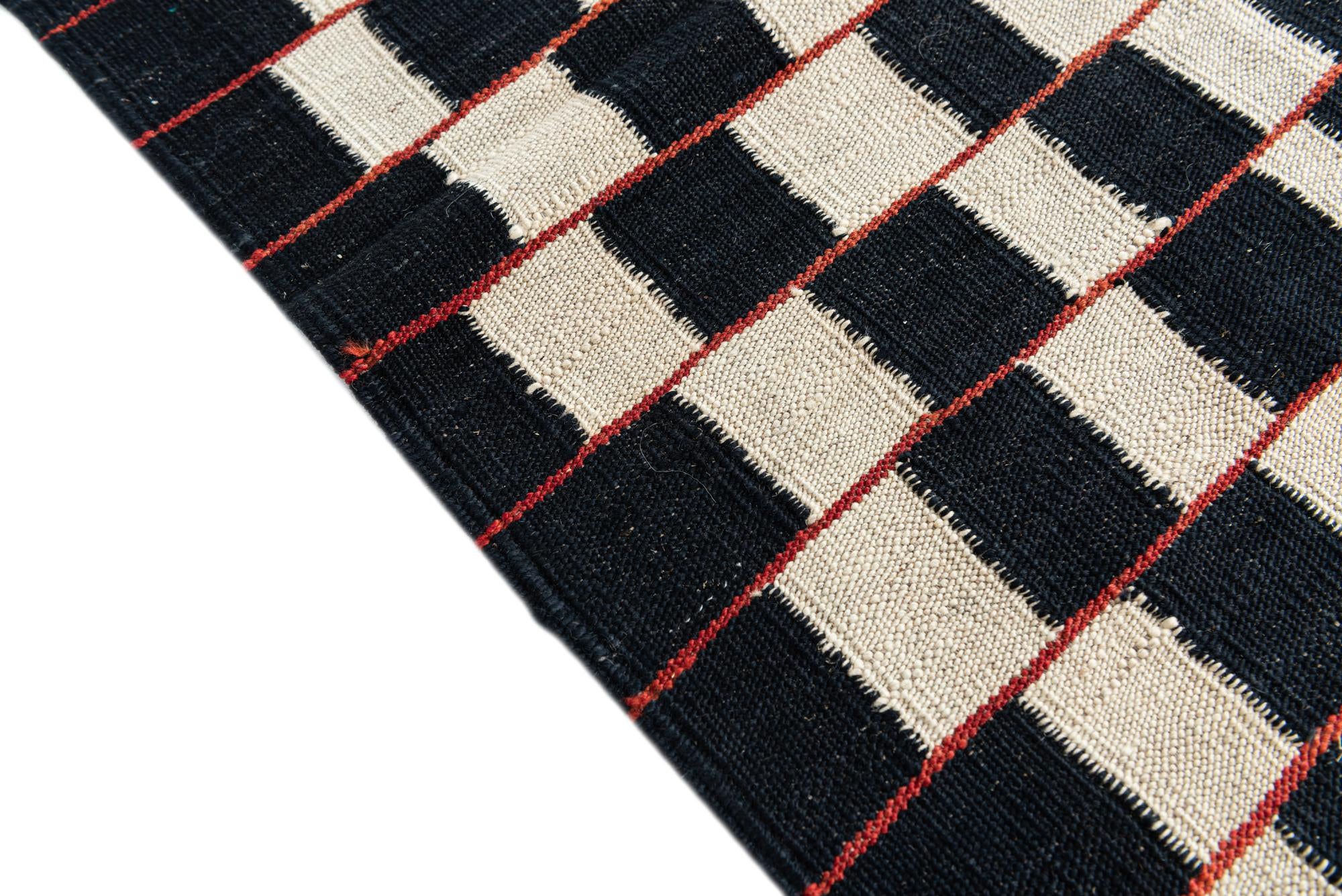 5' 1 x 6' 3 Hand Woven Kilim Modern Wool Rug