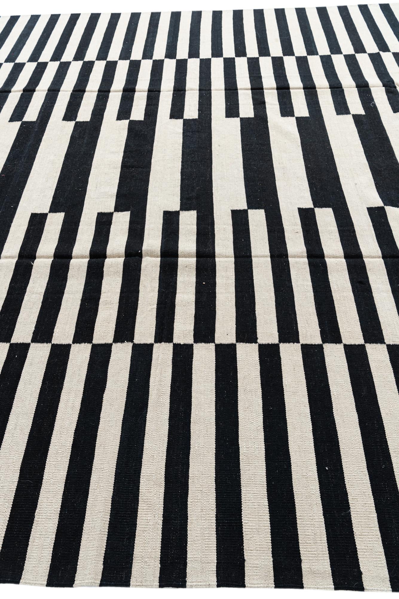 10' 1 x 13' Hand Woven Kilim Modern Wool Rug