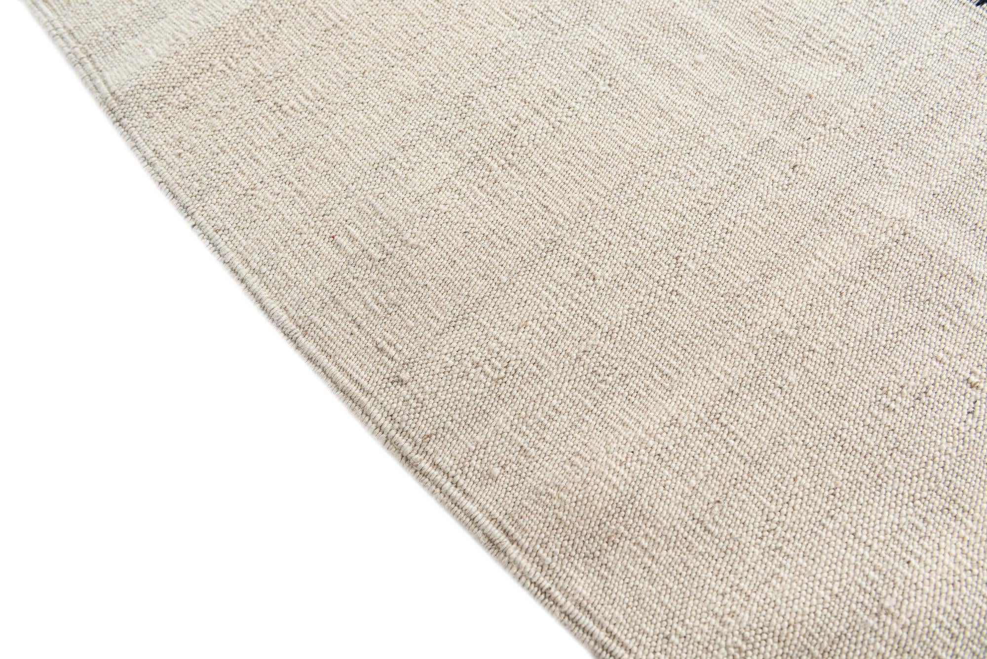 5' 5 x 6' 3 Hand Woven Kilim Modern Wool Rug