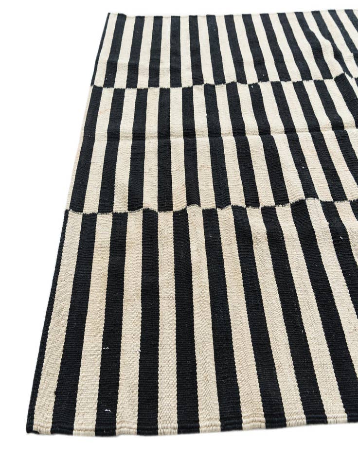 Detail image of 3' 6 x 4' 8  Hand Woven Kilim Modern Wool Rug