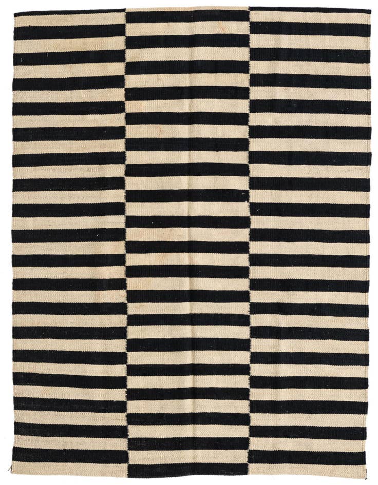 Detail image of 3' 6 x 4' 8 Hand Woven Kilim Modern Wool Rug