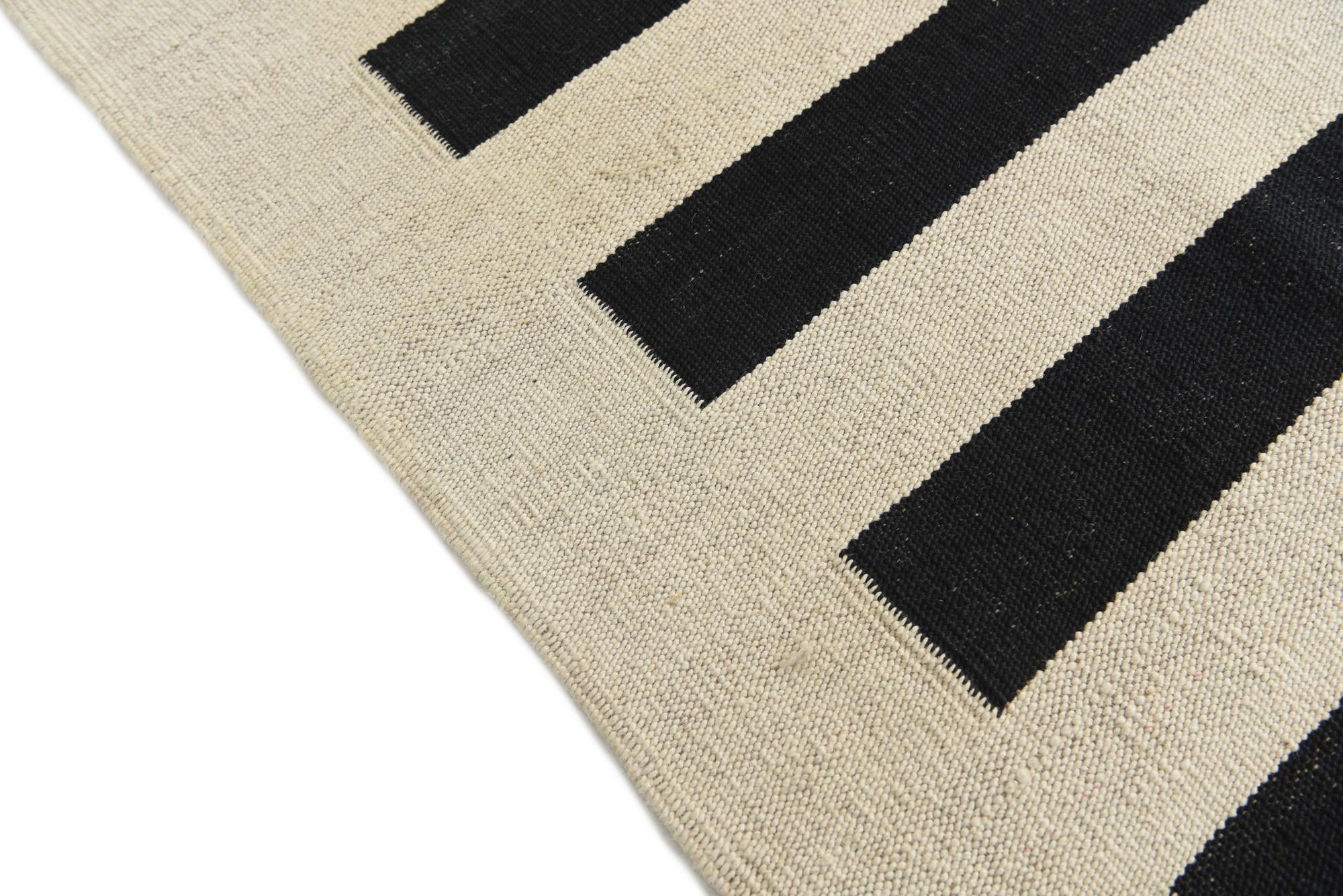 6' 6 x 9' 8 Hand Woven Kilim Modern Wool Rug