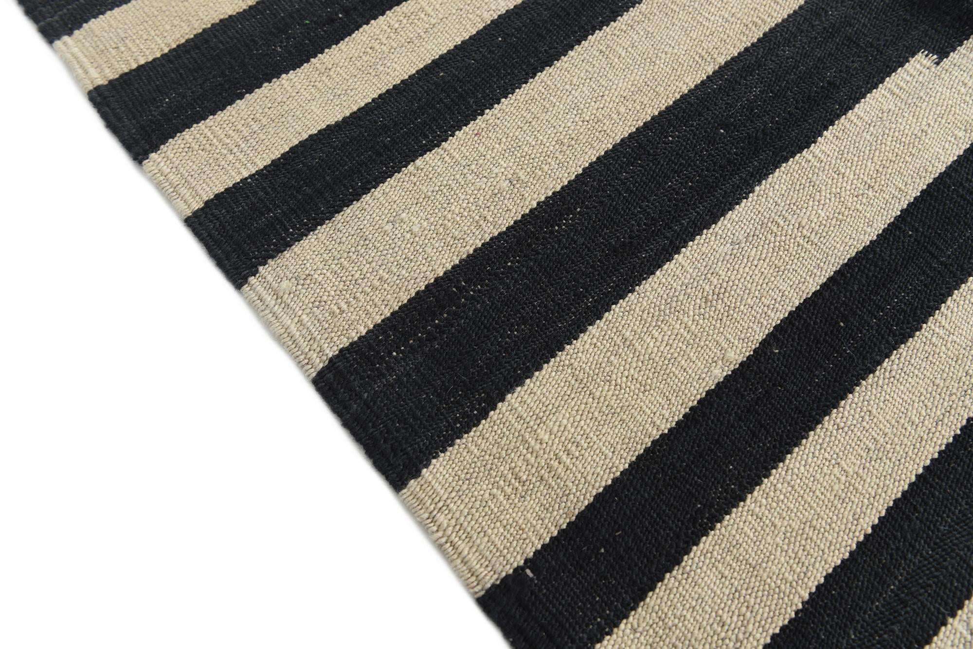 8' 3 x 9' 10 Hand Woven Kilim Modern Wool Rug