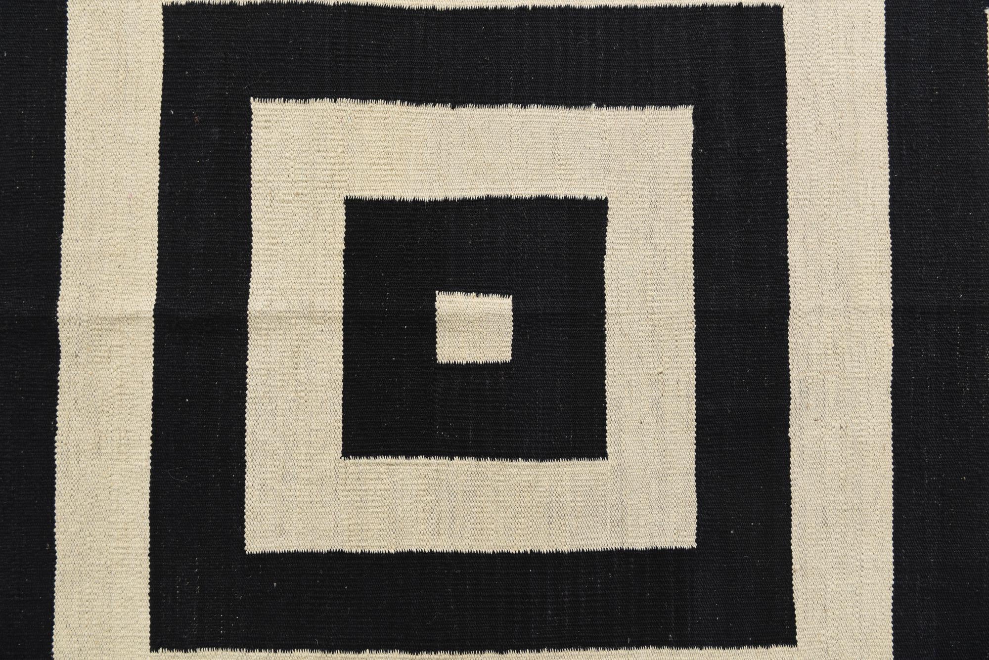 8' x 10' Hand Woven Kilim Modern Wool Rug