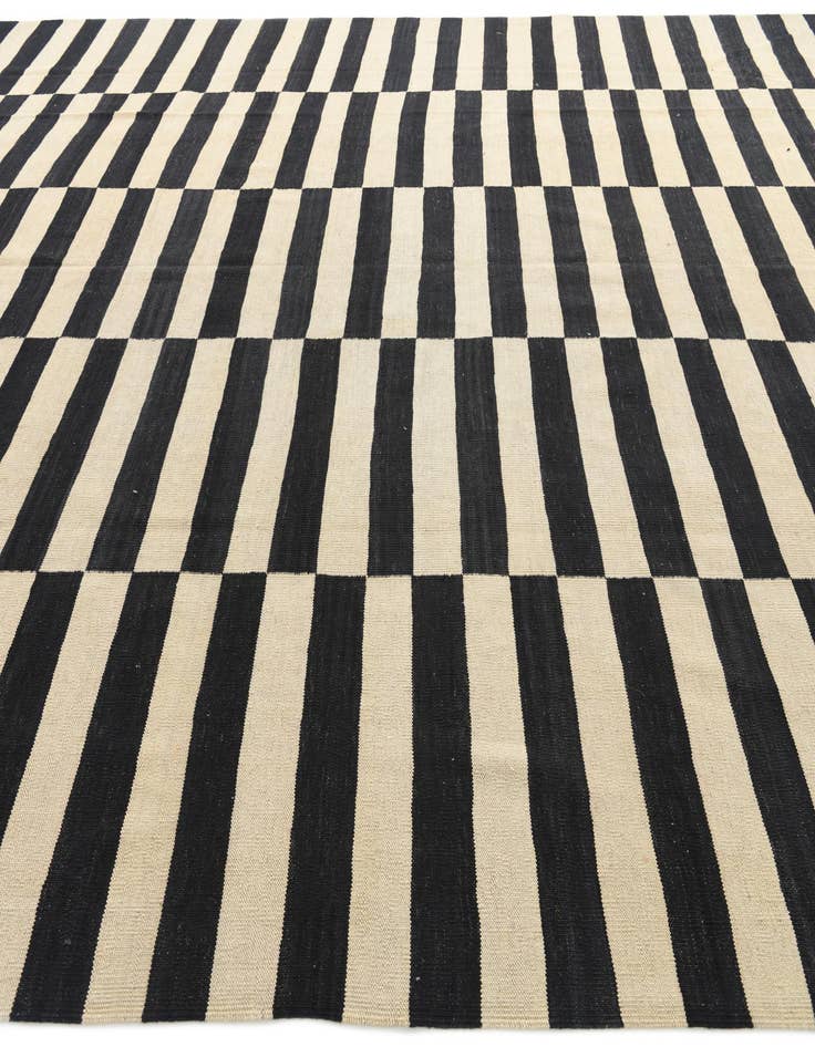 Detail image of 10' 6 x 12' 10  Hand Woven Kilim Modern Wool Rug