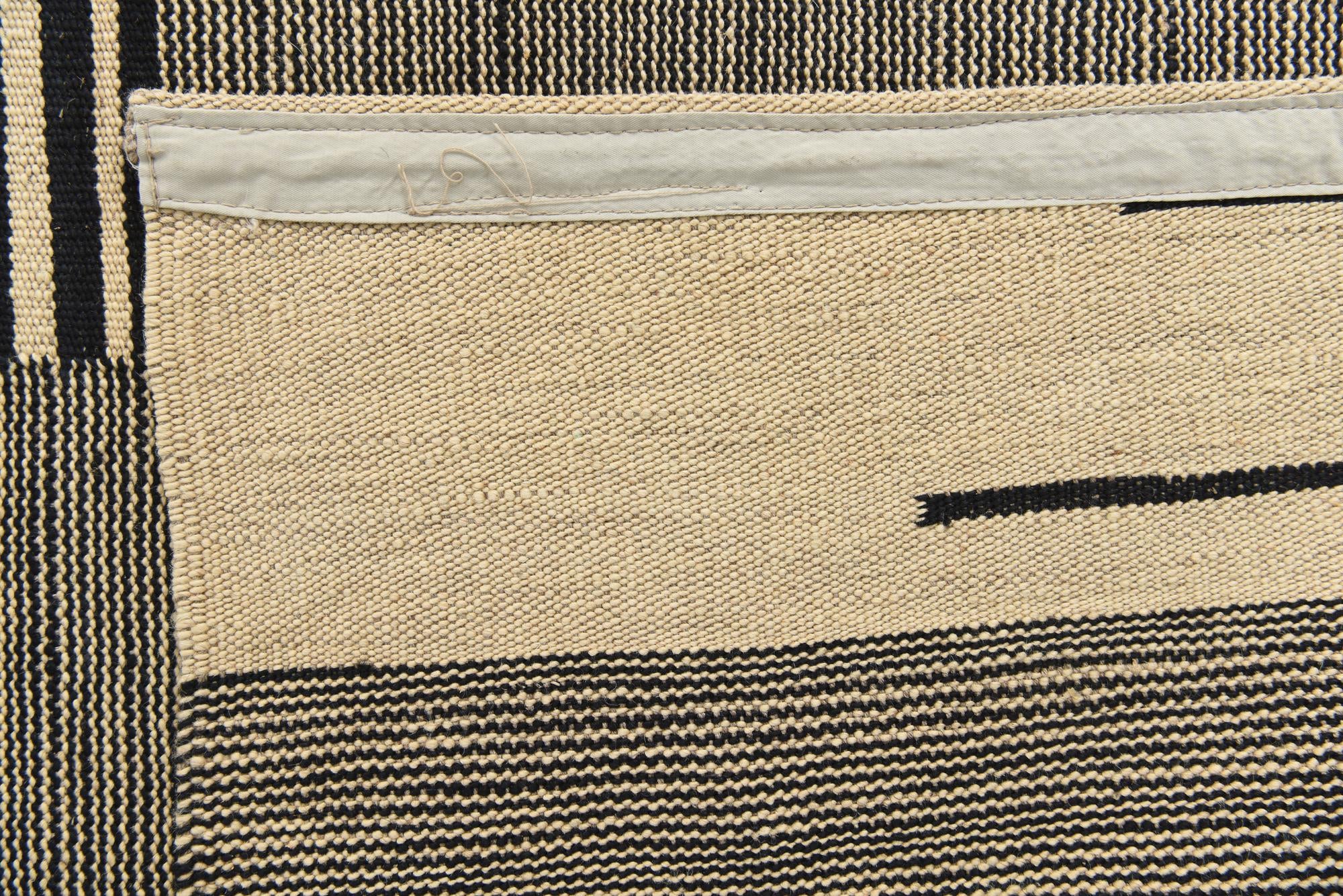 8' 2 x 9' 9 Hand Woven Kilim Modern Wool Rug