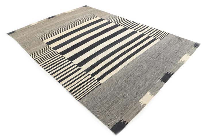 6' 9 x 9' 9 Hand Woven Kilim Modern Wool Rug