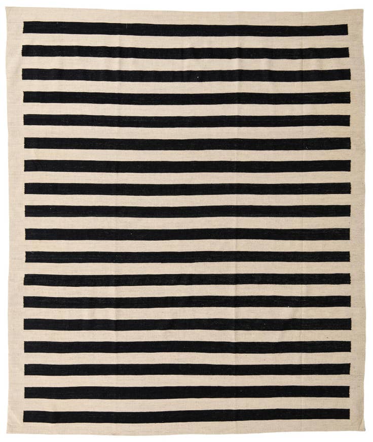 Detail image of 8' 2 x 9' 8 Hand Woven Kilim Modern Wool Rug