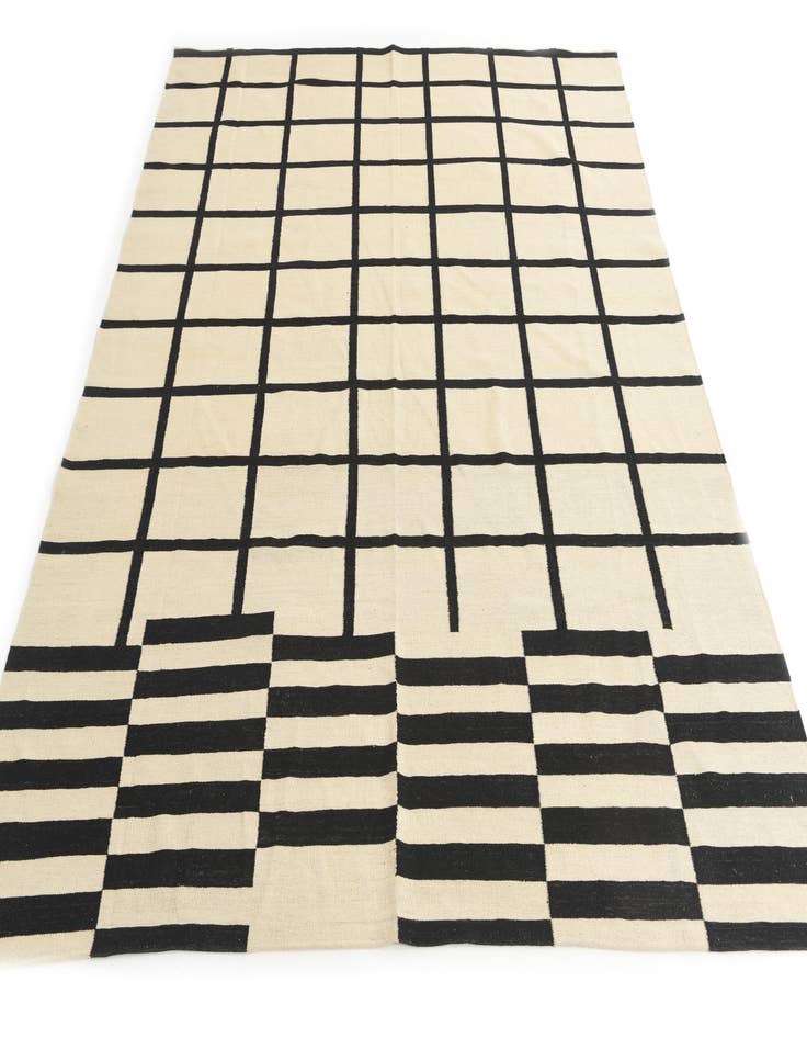 Detail image of 8' 3 x 9' 9  Hand Woven Kilim Modern Wool Rug