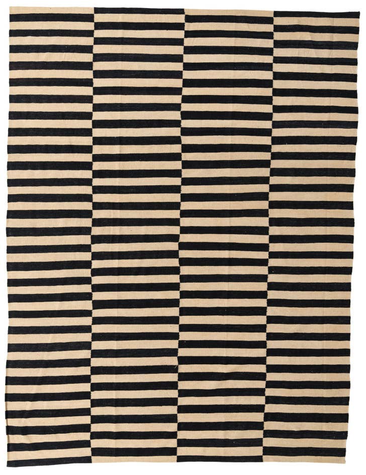 Detail image of 8' 5 x 11' 2 Hand Woven Kilim Modern Wool Rug