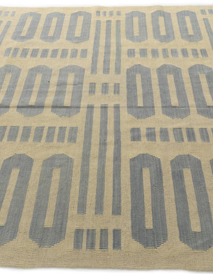 Detail image of 6' 6 x 9' 5  Hand Woven Kilim Modern Wool Rug