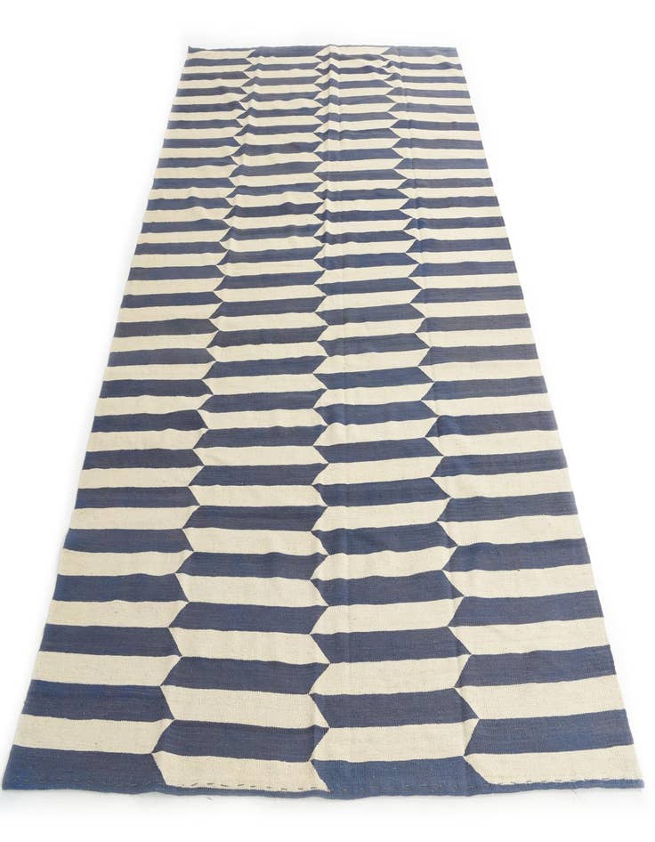 Detail image of 6' 9 x 9' 6  Hand Woven Kilim Modern Wool Rug