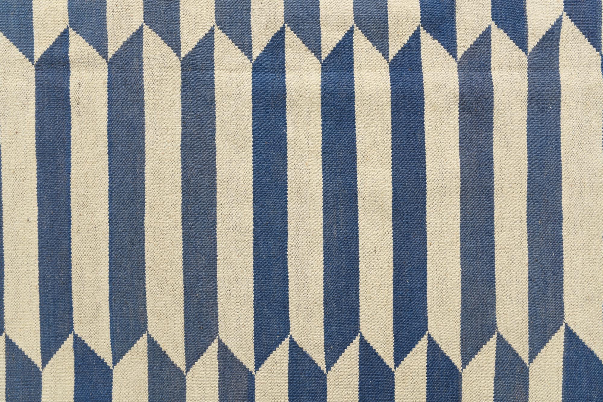 6' 9 x 9' 6 Hand Woven Kilim Modern Wool Rug